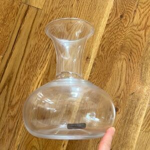 Simon Pearce Ascutney Carafe- decanter’s wide base lends aeration of wine’s